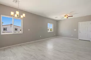 378 E Corona Rd, Tucson, AZ 85756 - Photo 17