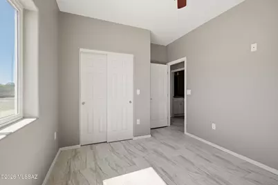 378 E Corona Road, Tucson, AZ 85756 - Photo 13