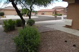 7325 E Weeping Willow Dr SE, Tucson, AZ 85756 - Photo 3