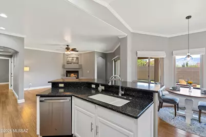 502 W Flaxen Drive, Oro Valley, AZ 85755 - Photo 11