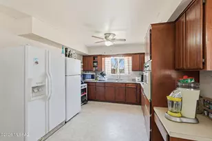12250 N Calle De La Solana, Marana, AZ 85653 - Photo 21