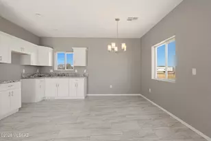 380 E Corona Rd, Tucson, AZ 85756 - Photo 23
