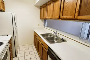 7664 E 22nd St, Tucson, AZ 85710 - Photo 5