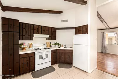 321 E Blacklidge Drive, Tucson, AZ 85705 - Photo 9