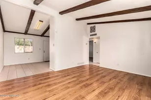 321 E Blacklidge Dr, Tucson, AZ 85705 - Photo 7
