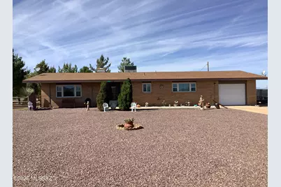 133 E Lehigh Street, Pearce, AZ 85625 - Photo 1
