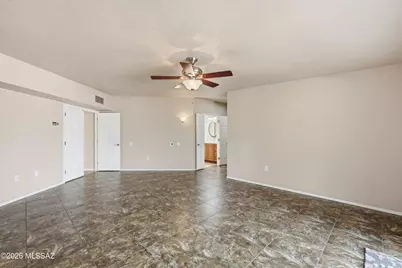 3910 S Via Del Ruisenor, Green Valley, AZ 85622 - Photo 19