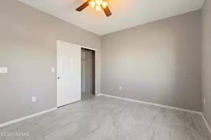 370 E Corona Rd, Tucson, AZ 85756 - Photo 41