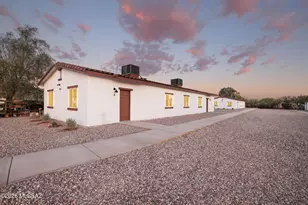 370 E Corona Rd, Tucson, AZ 85756 - Photo 7