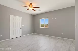 370 E Corona Rd, Tucson, AZ 85756 - Photo 27