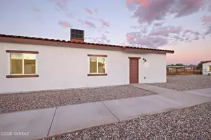 374 E Corona Rd, Tucson, AZ 85756 - Photo 11
