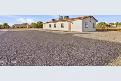 374 E Corona Road, Tucson, AZ 85756 - Photo 3