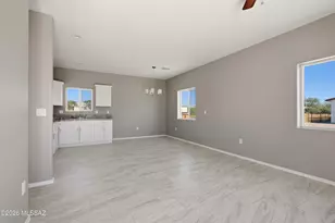 374 E Corona Rd, Tucson, AZ 85756 - Photo 31