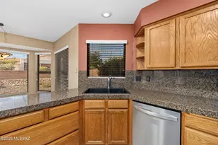 1029 E Rising Sun Dr, Oro Valley, AZ 85755 - Photo 13