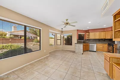 1029 E Rising Sun Drive, Oro Valley, AZ 85755 - Photo 11