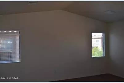 9133 S Whispering Pine Drive, Tucson, AZ 85756 - Photo 17