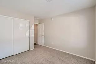 13194 E Mineta Ridge Dr, Vail, AZ 85641 - Photo 11