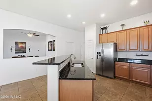 6769 W Fishermans Dr, Tucson, AZ 85757 - Photo 9