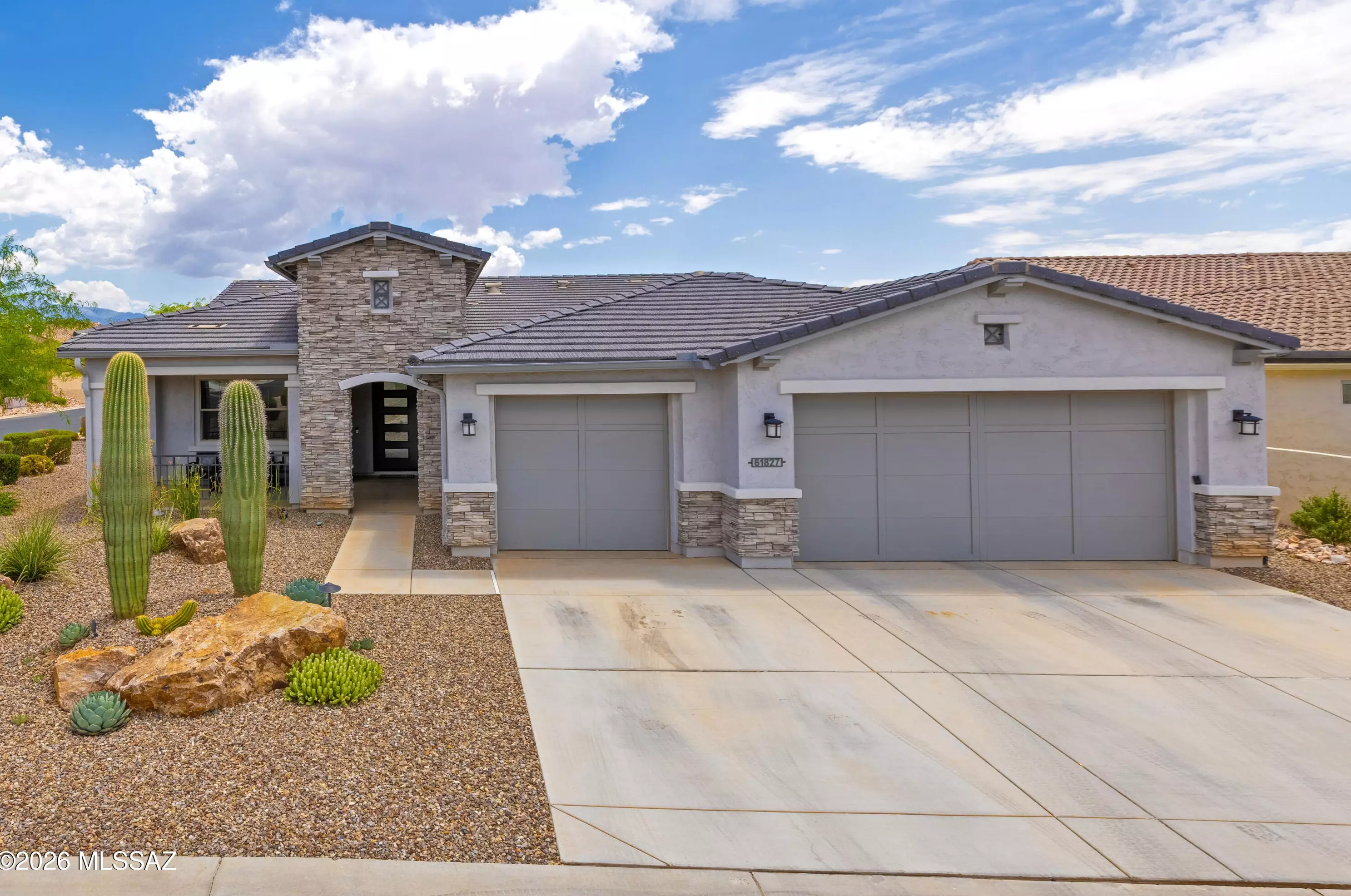 61827 E Quartzite Rd, Oracle, AZ 85623 - MLS 22615718 - Coldwell