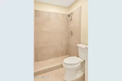 6321 N Barcelona Court #904, Tucson, AZ 85704 - Photo 11