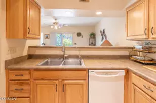 10170 E Chevelon St, Tucson, AZ 85748 - Photo 11
