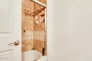 18877 S Esherton Dr, Sahuarita, AZ 85629 - Photo 13