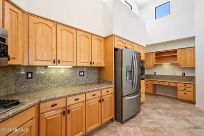 8756 E Bear Paw Place, Tucson, AZ 85749 - Photo 15