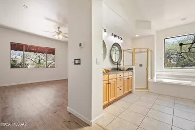 8756 E Bear Paw Place, Tucson, AZ 85749 - Photo 17