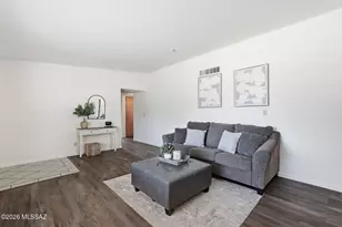 8812 E Mcclellan St, Tucson, AZ 85710 - Photo 9
