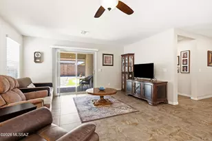 8678 N Genoa Ct, Tucson, AZ 85742 - Photo 9
