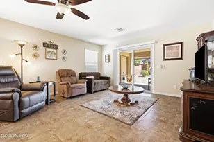 8678 N Genoa Ct, Tucson, AZ 85742 - Photo 9