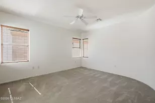 2001 W Amblemorn Dr, Green Valley, AZ 85622 - Photo 13