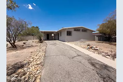 2901 N Cloverland Avenue, Tucson, AZ 85712 - Photo 1