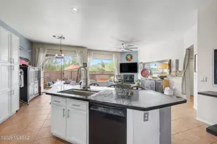1339 N Golden Palomino Pl, Tucson, AZ 85715 - Photo 17