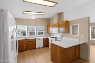 3437 S Dynamite Ave, Tucson, AZ 85735 - Photo 9