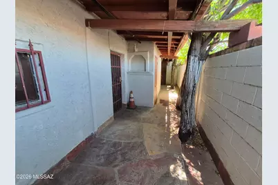 320 E 29th Street, Tucson, AZ 85713 - Photo 19