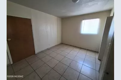 320 E 29th Street, Tucson, AZ 85713 - Photo 13