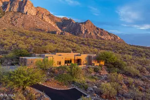 9832 N La Reserve Pl, Tucson, AZ 85737 - Photo 1