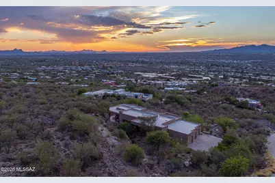 9832 N La Reserve Place, Tucson, AZ 85737 - Photo 37