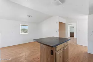 6811 N Guthrie Rd, Tucson, AZ 85743 - Photo 11
