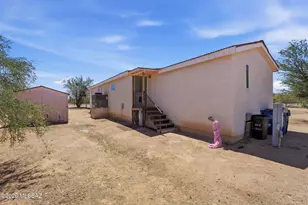 6811 N Guthrie Rd, Tucson, AZ 85743 - Photo 33