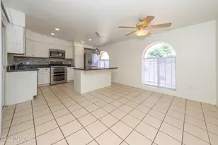 9530 E 42nd St, Tucson, AZ 85730 - Photo 5