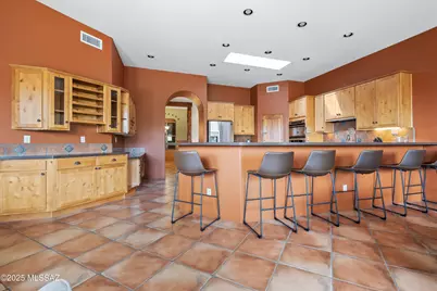 10374 N Wild Creek Drive, Oro Valley, AZ 85742 - Photo 13