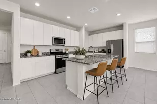 5497 W San Francisco Trl, Tucson, AZ 85742 - Photo 3