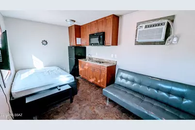 121 E Roger Road #d, Tucson, AZ 85705 - Photo 3