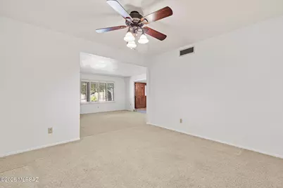 9262 E Roberto Street, Tucson, AZ 85710 - Photo 9