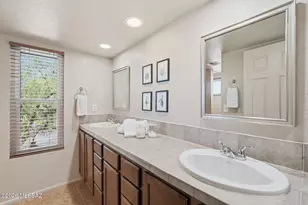 5051 N Sabino Canyon Rd, Tucson, AZ 85750 - Photo 17