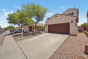 885 W Calle Muro Fuerte, Sahuarita, AZ 85629 - Photo 3
