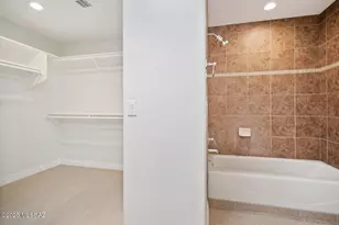 3121 N Olsen Ave, Tucson, AZ 85719 - Photo 25