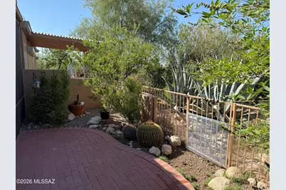 6440 N Foothills Drive, Tucson, AZ 85718 - Photo 33